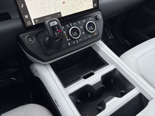 Certified Used 2026 Blue Land Rover X-Dynamic SE image 24