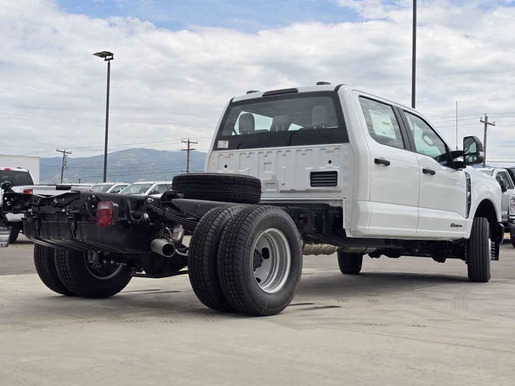New 2026 Oxford White Ford XL image 23