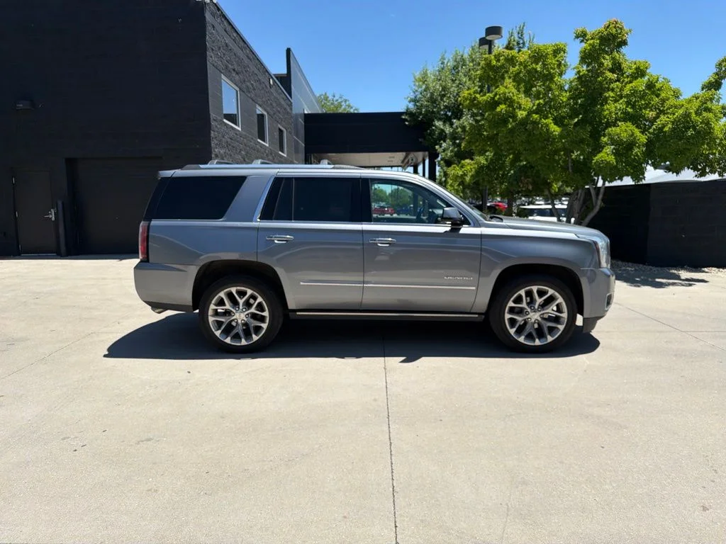 Used 2019 Steel Metallic GMC Denali image 6