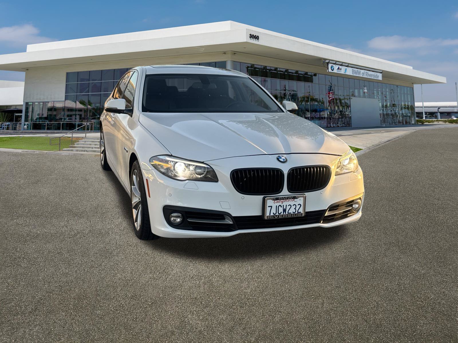 Used 2015 BMW 5 Series 528i with VIN WBA5A5C58FD515155 for sale in Riverside, CA