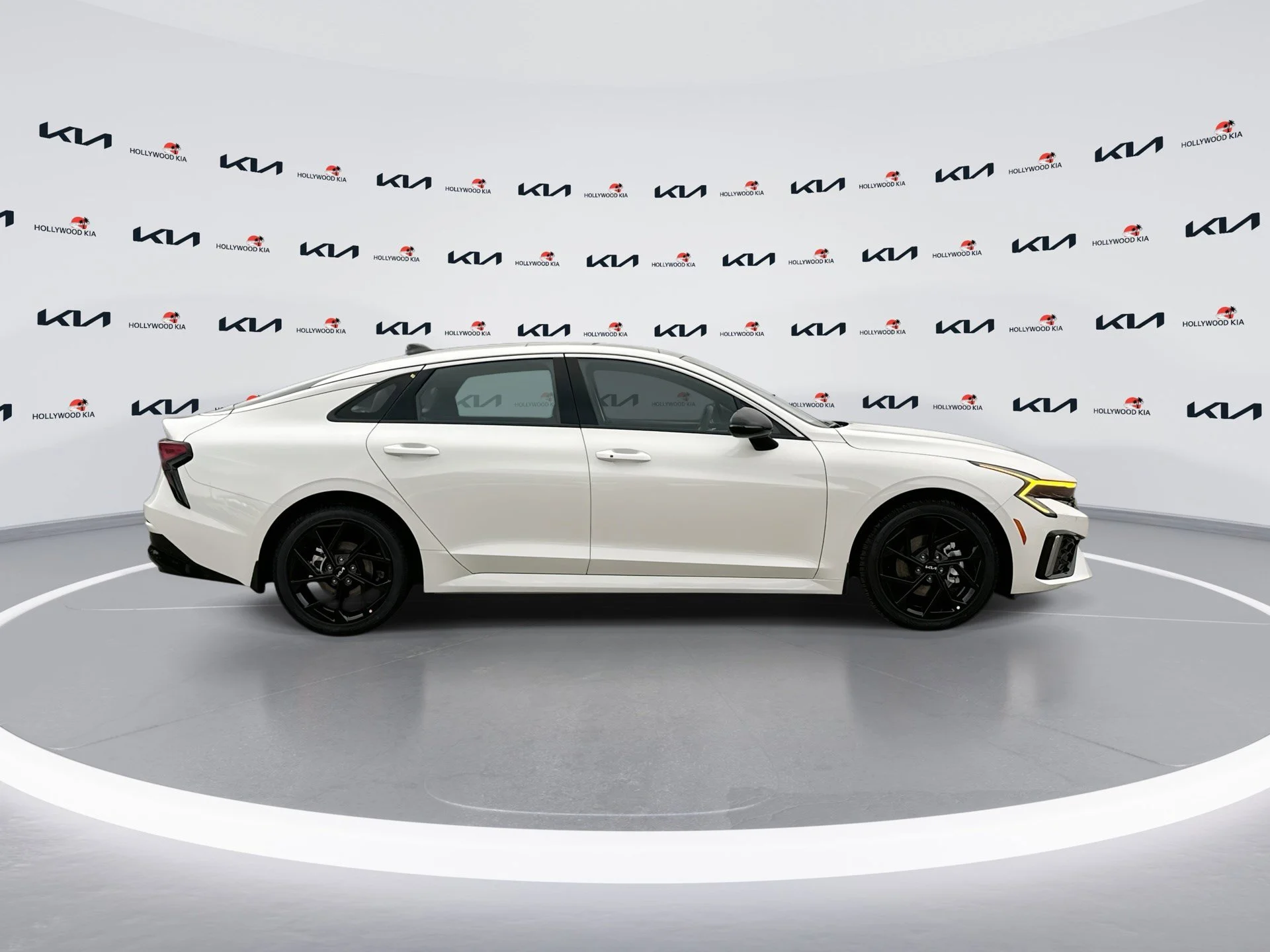 New 2026 Snow White Pearl Kia GT-Line FWD image 9