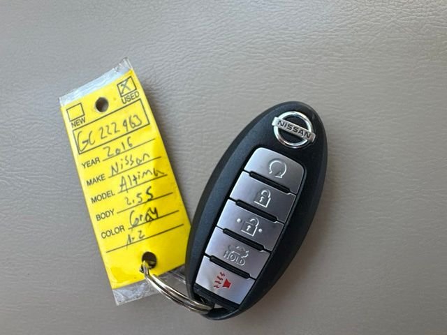 Used 2016 Gray Nissan 2.5 S image 18