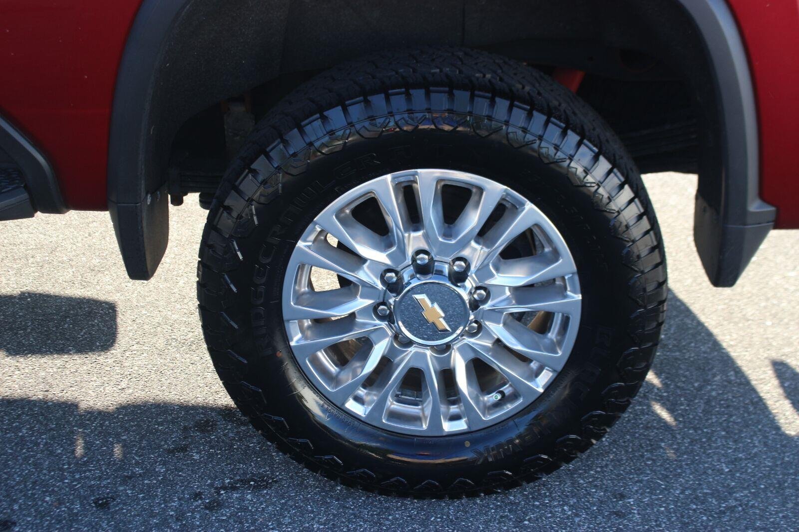 Used 2022 CHERRY RED TINTCOAT Chevrolet High Country image 42