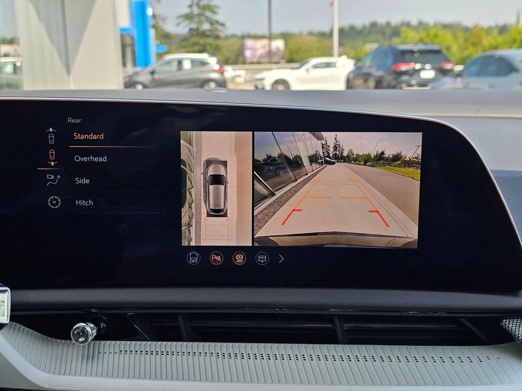 2026 Cadillac OPTIQ Sport - Photo 30