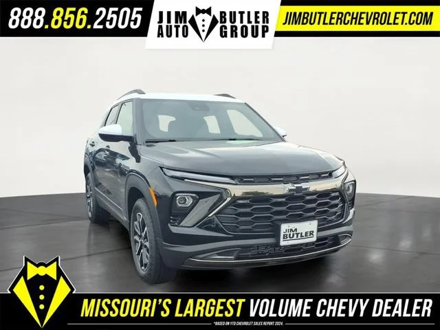 New 2026 Mosaic Black Metallic Chevrolet ACTIV image 24