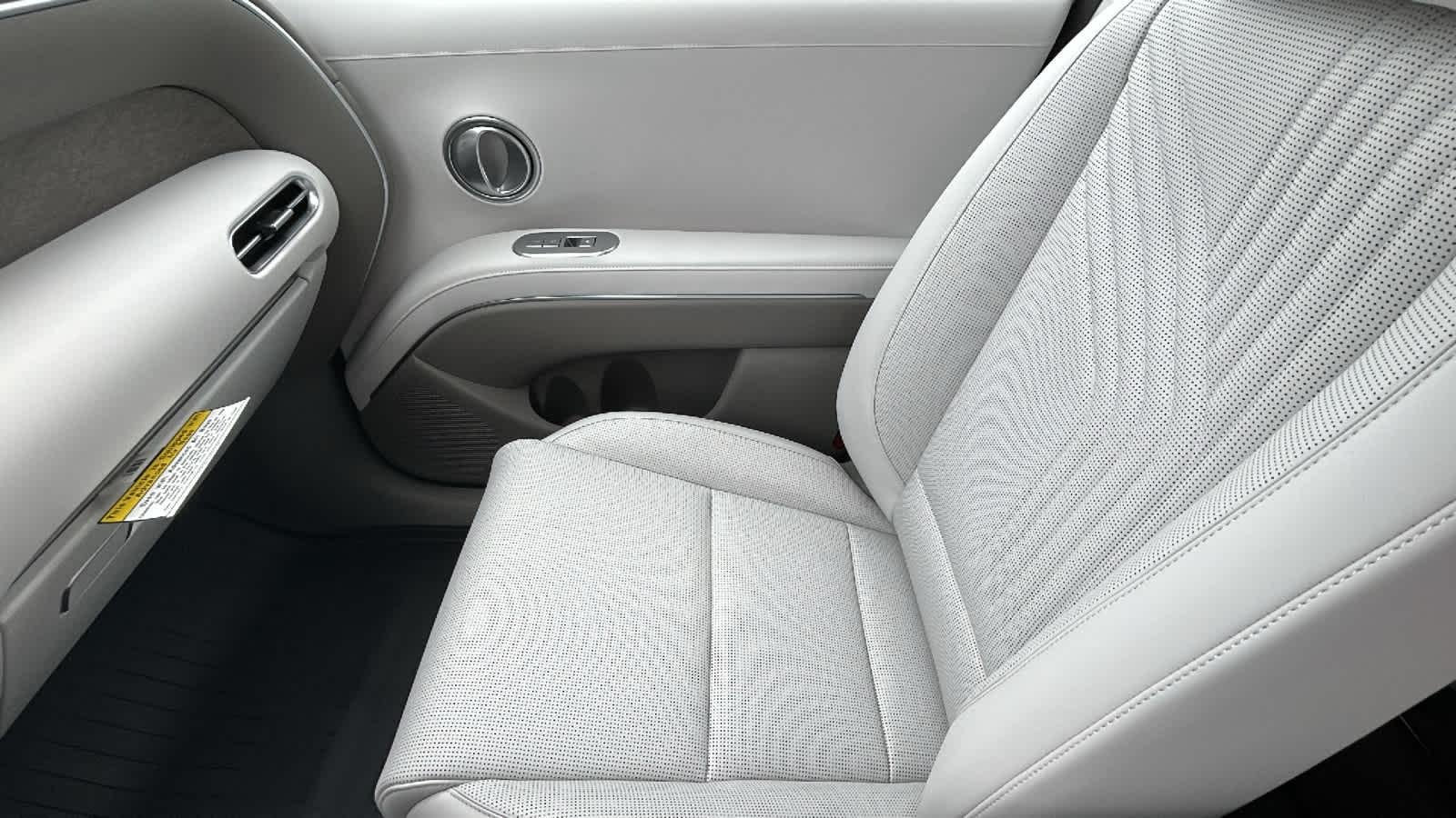 New 2026 Creamy White Pearl Hyundai SEL Premium AWD image 42