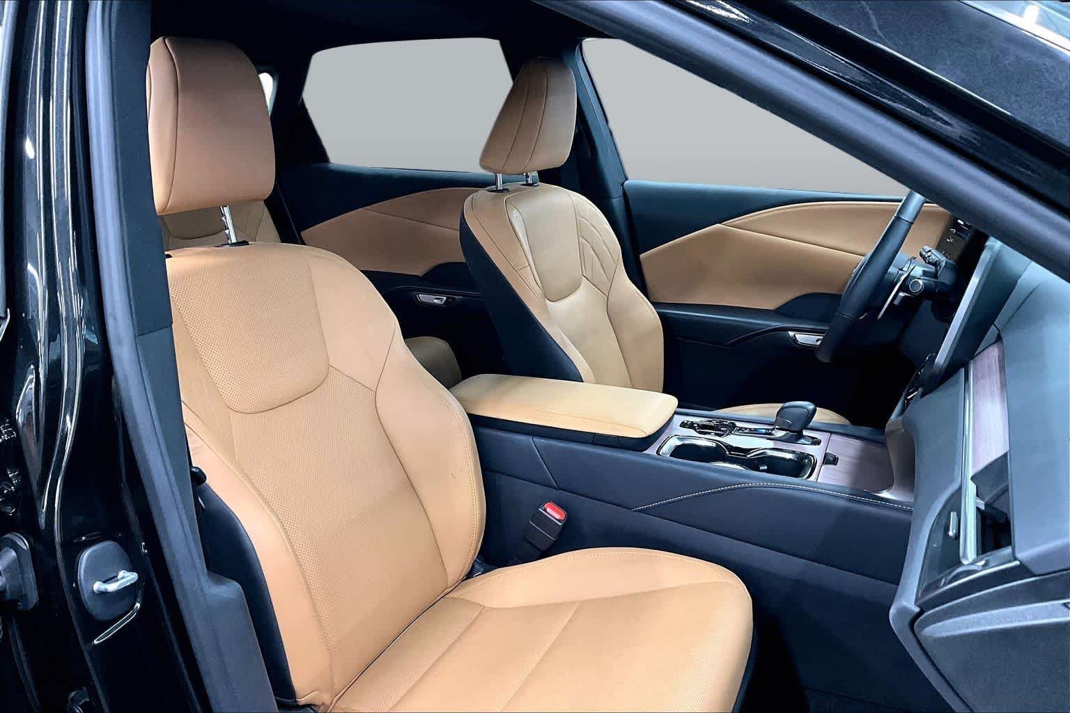2026 Lexus RX Hybrid 350h - Photo 9