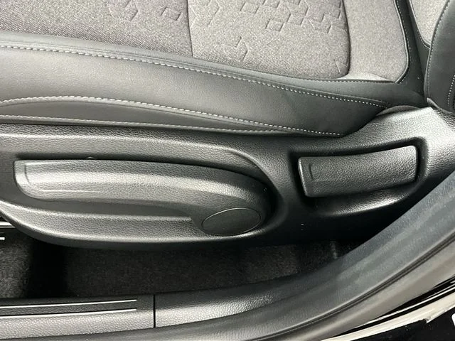 New 2026 Fusion Black Kia S image 12