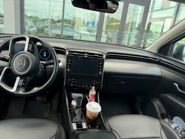Used 2023 Shimmering Silver Hyundai SEL image 11