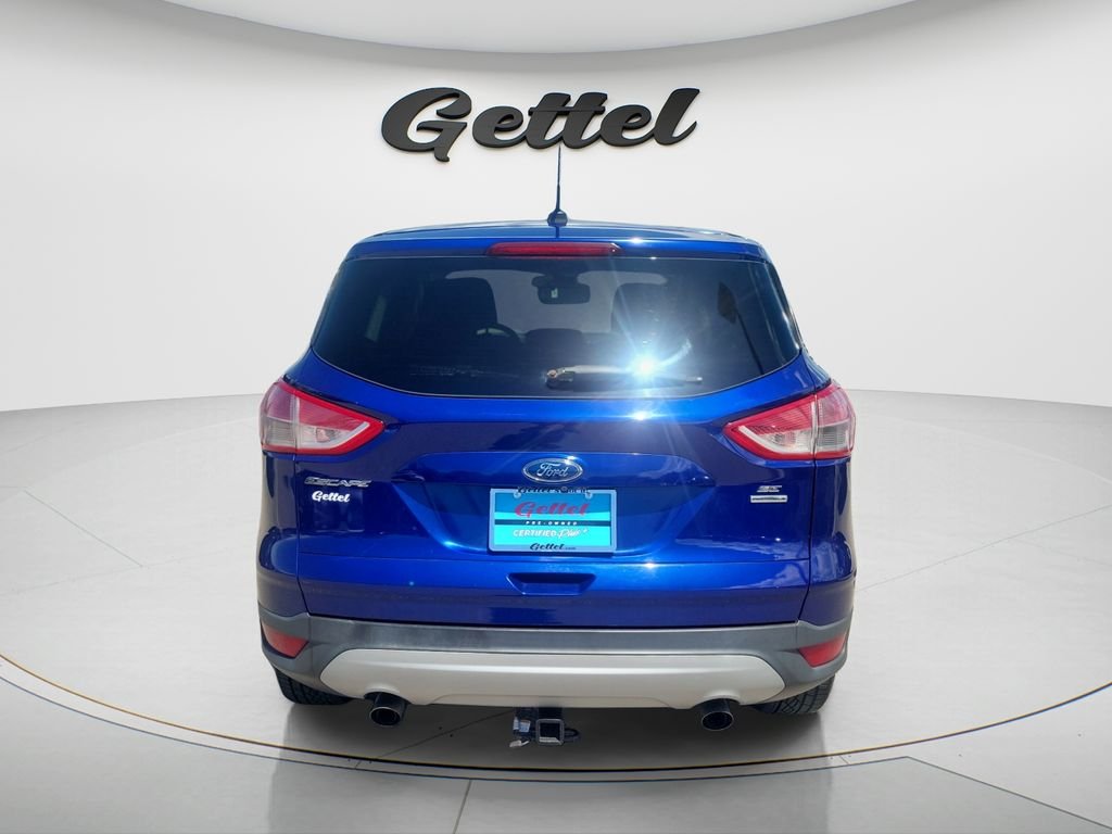 Used 2015 Blue Ford SE image 6