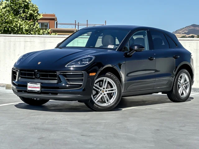 2024 Porsche Macan 