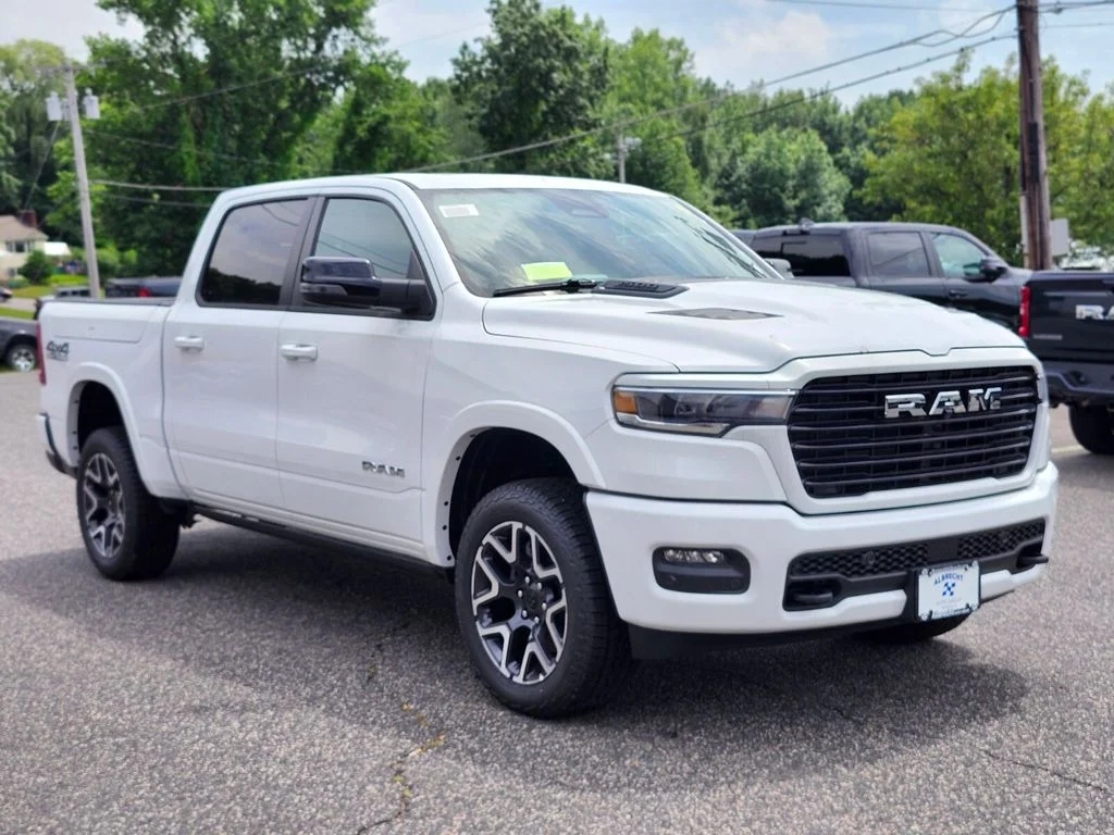 New 2026 Bright White Clear-Coat Exterior Paint RAM Laramie image 7