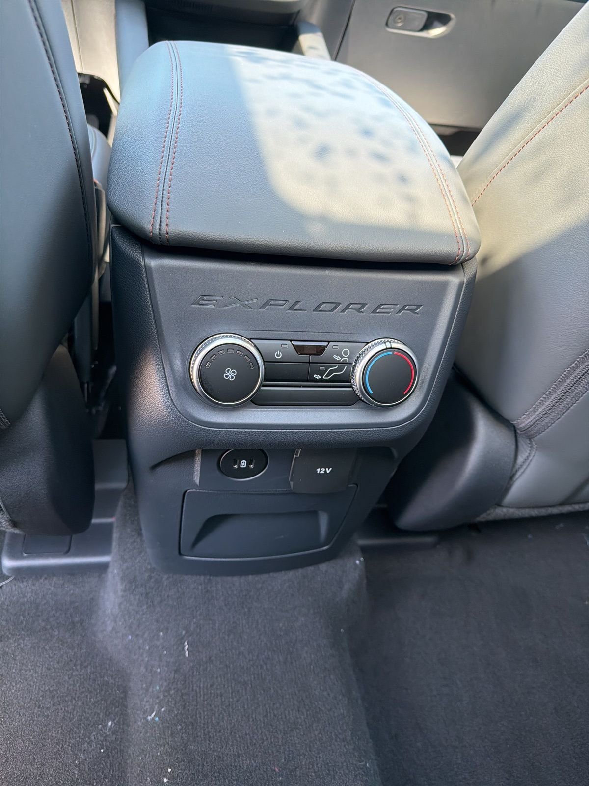 New 2026 Carbonized Gray Metallic Ford Active image 15