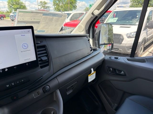 New 2026 Oxford White Ford Cargo Van image 17