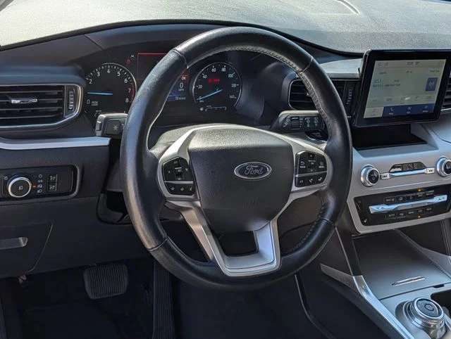 Used 2024 Silver Ford XLT image 19