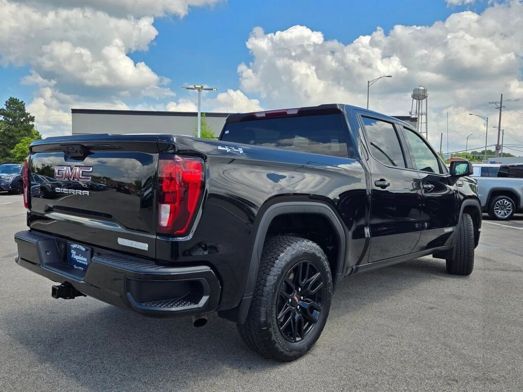 Used 2024 Black GMC Elevation image 11