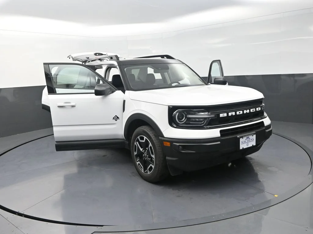 Used 2024 White Ford Outer Banks image 31
