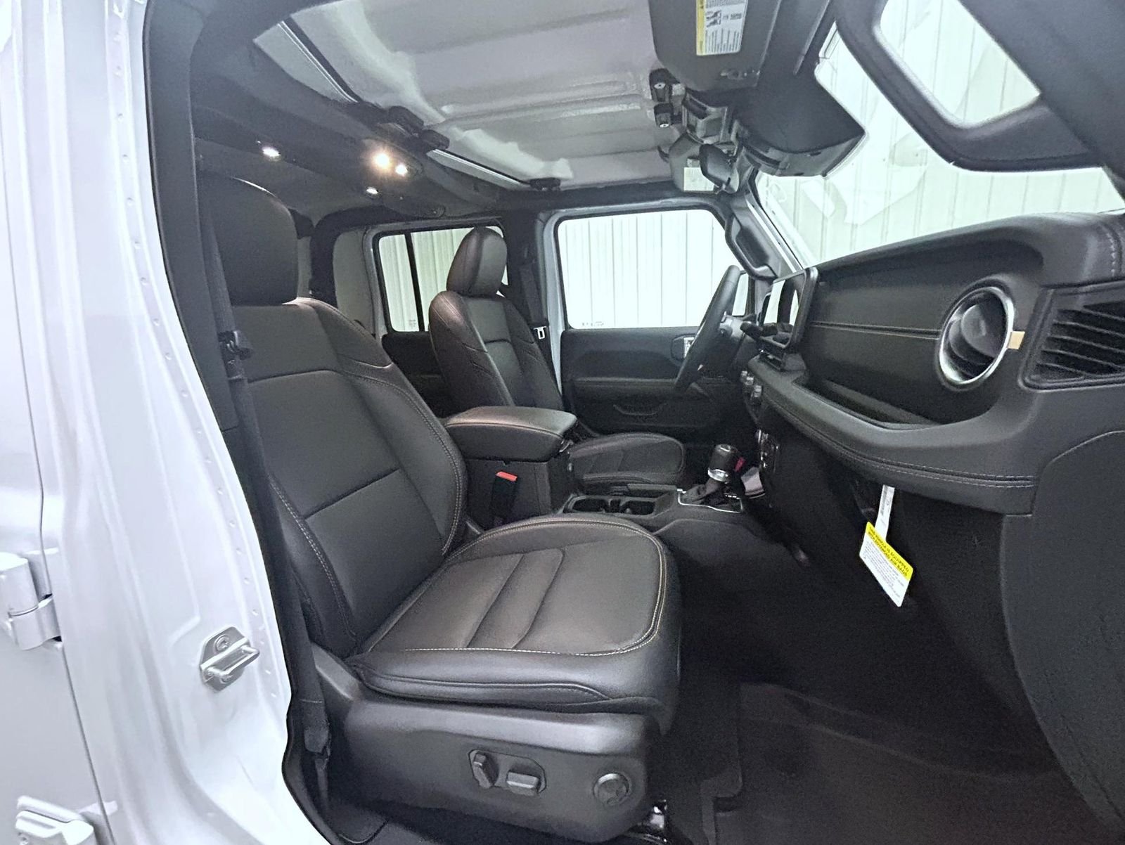 New 2026 Bright White Clearcoat Jeep Sahara image 15