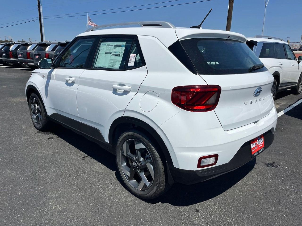 New 2026 White Hyundai SEL image 5
