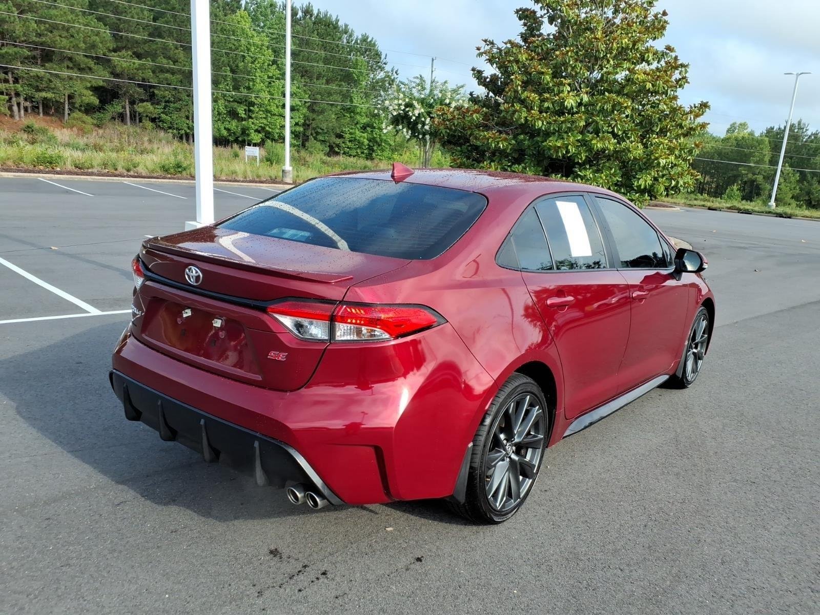 Used 2025 Ruby Flare Pearl Toyota SE image 2