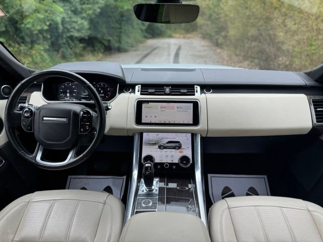 Used 2018 Yulong White Metallic Land Rover HSE image 21