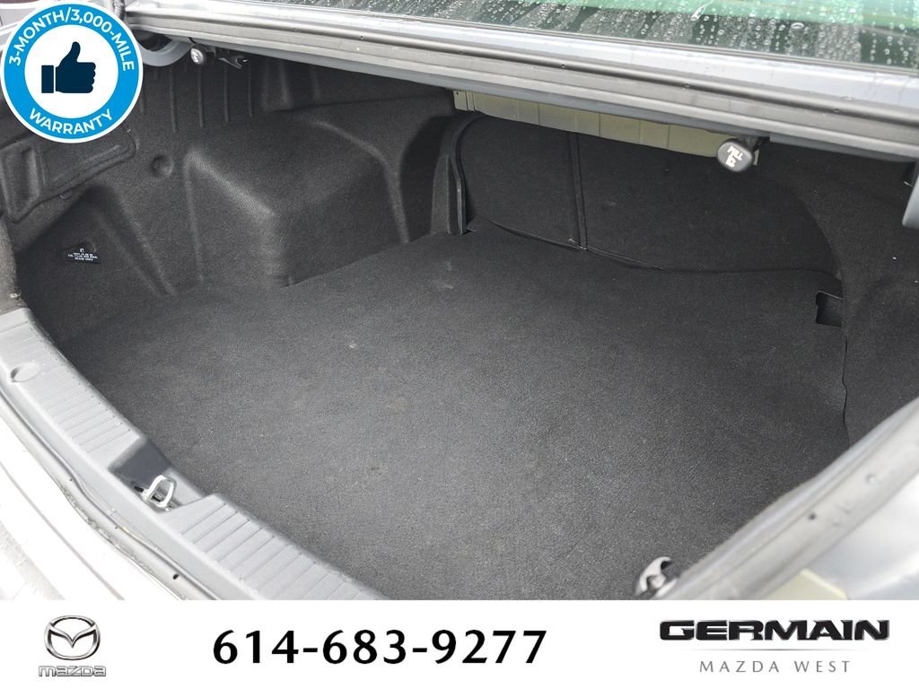 Used 2014 Gray Hyundai GLS image 22