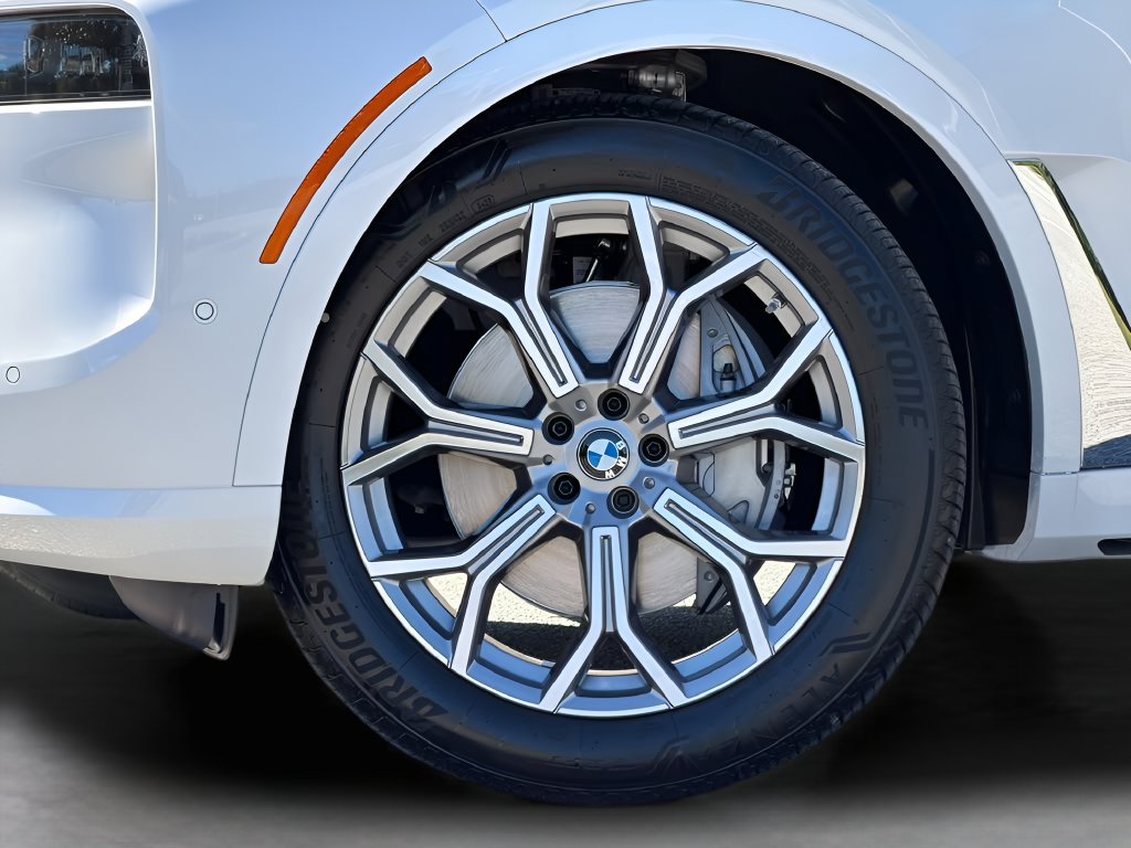 New 2027 Mineral White Metallic BMW xDrive40i image 28