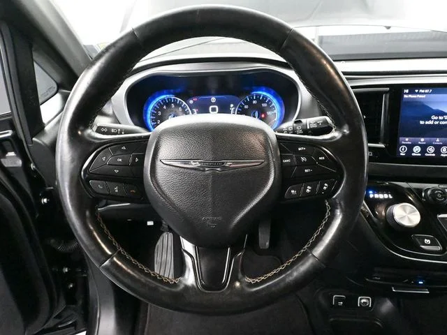 2019 Chrysler Pacifica Touring L Plus - Photo 24