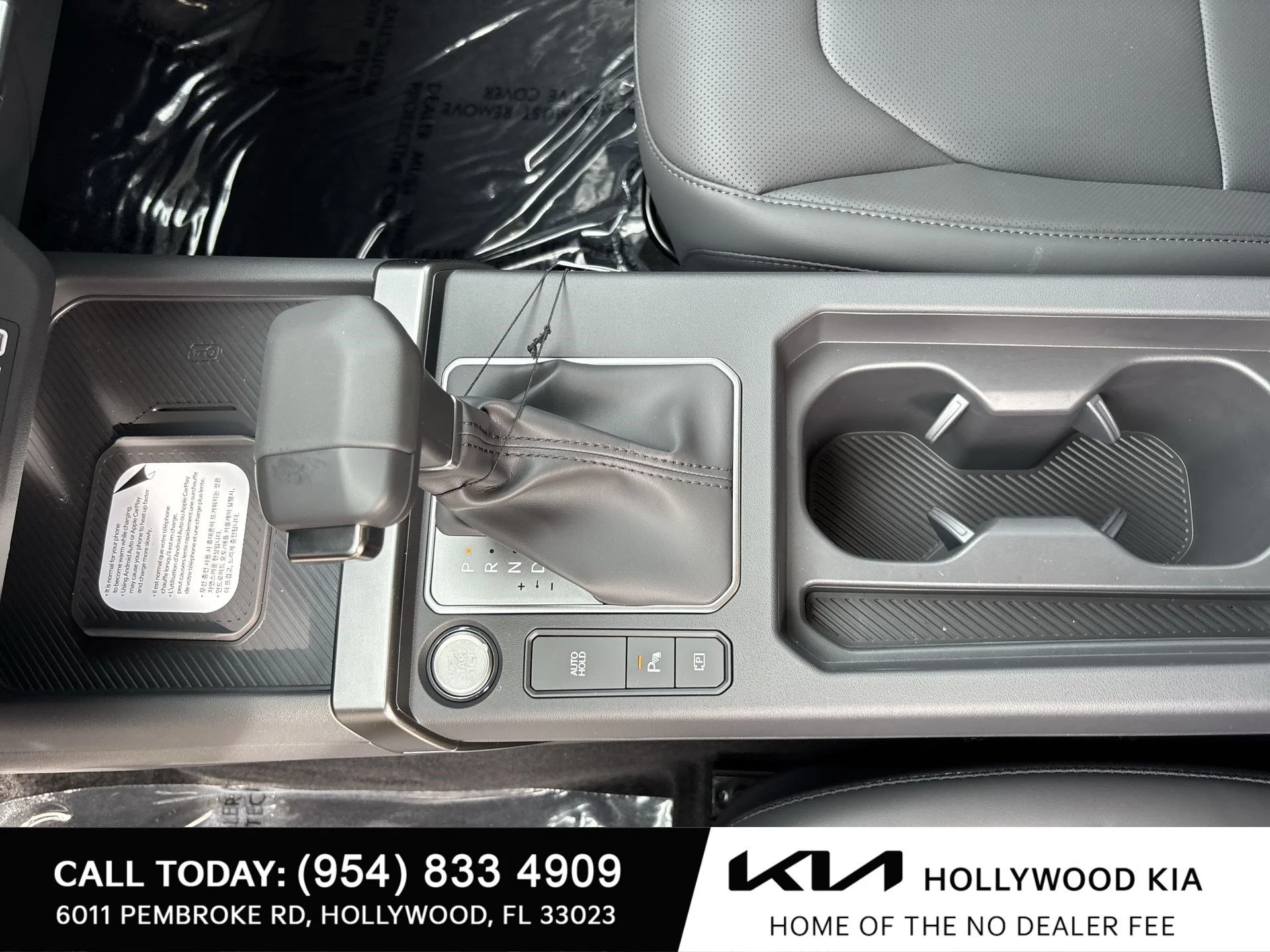 New 2027 Snow White Pearl Kia EX image 20