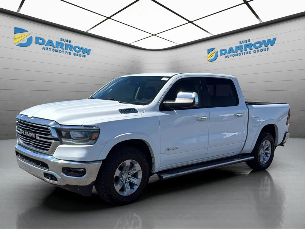 2022 RAM 1500 Laramie 4x4 Crew Cab 5'7's photo