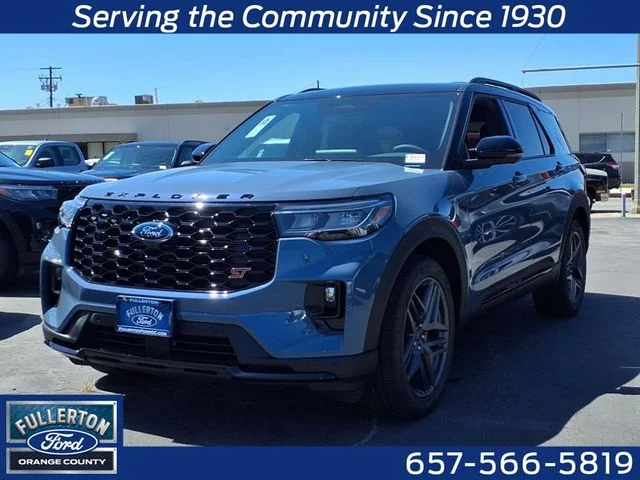 2025 Ford Explorer ST (PL535)'s photo
