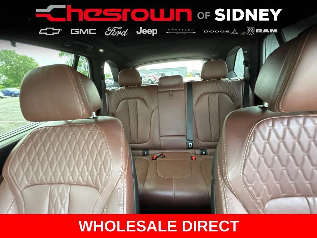 Used 2020 Black BMW xDrive40i image 28