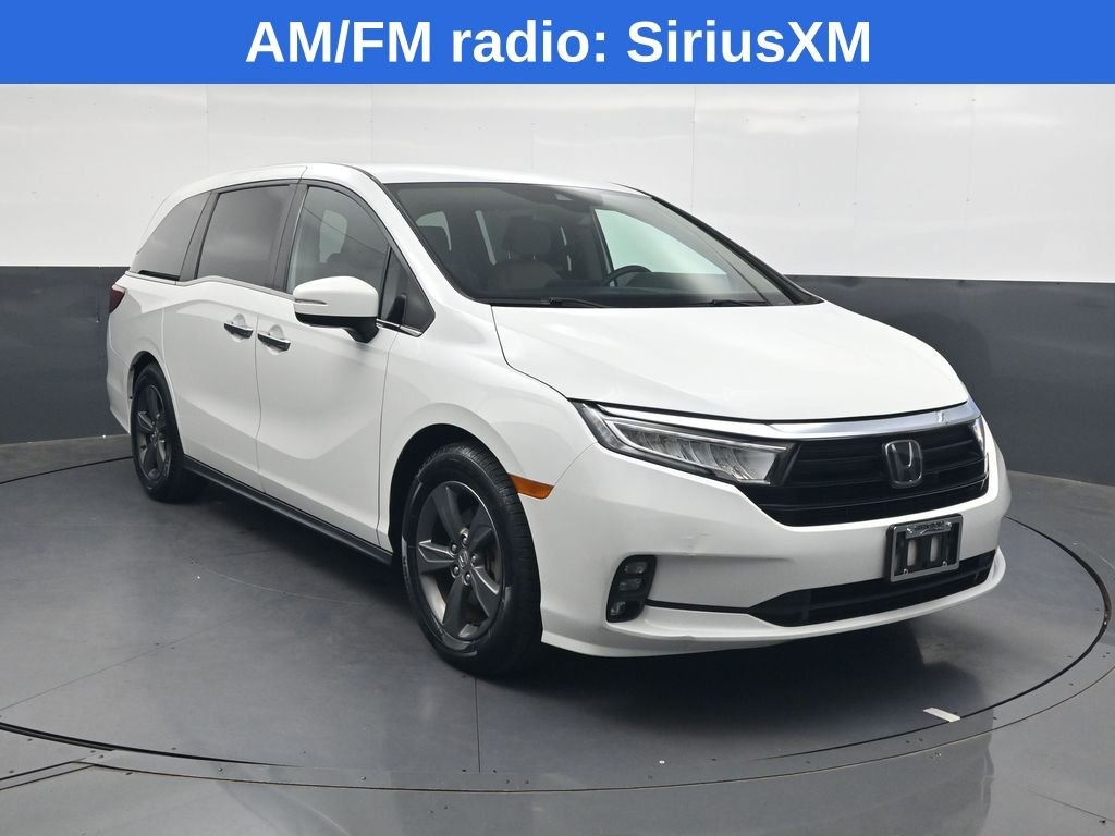 Used 2022  Honda EX image 2