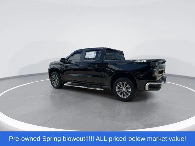 Used 2020 Black Chevrolet LT image 2