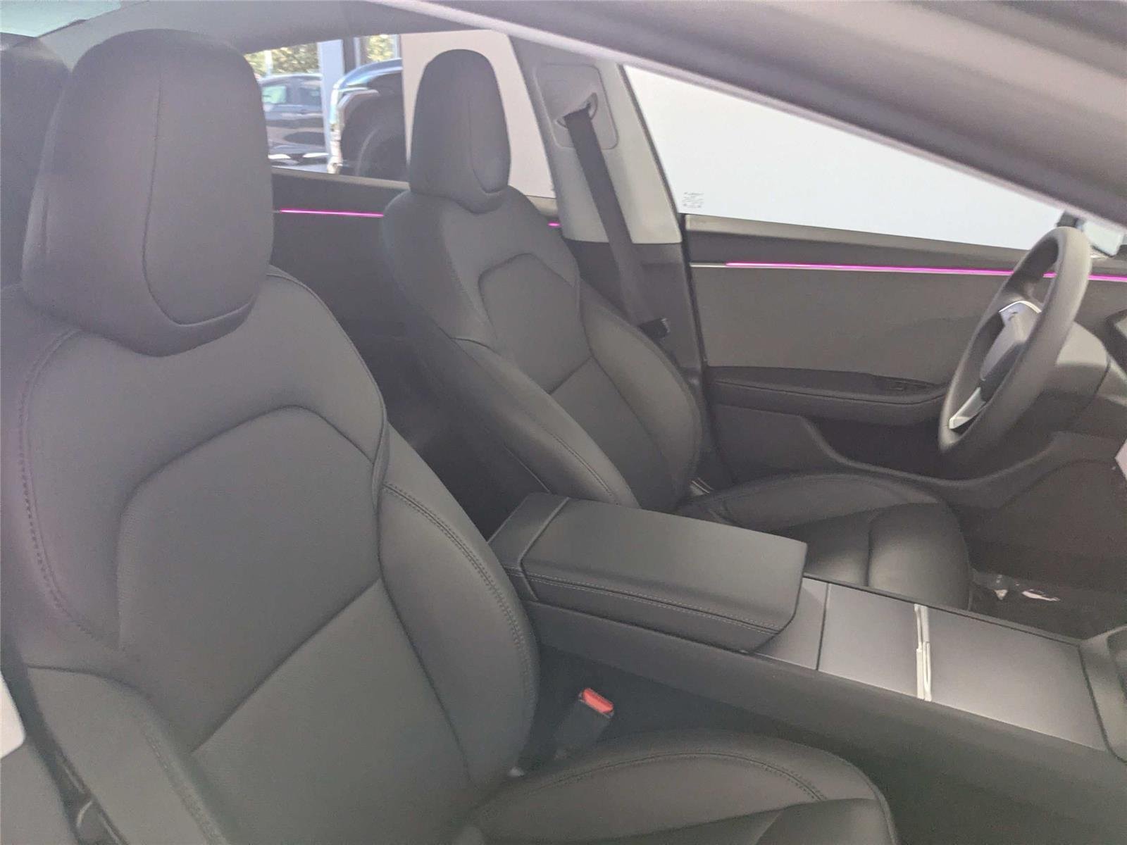Used 2024 Pearl White Multi-Coat Tesla  image 32