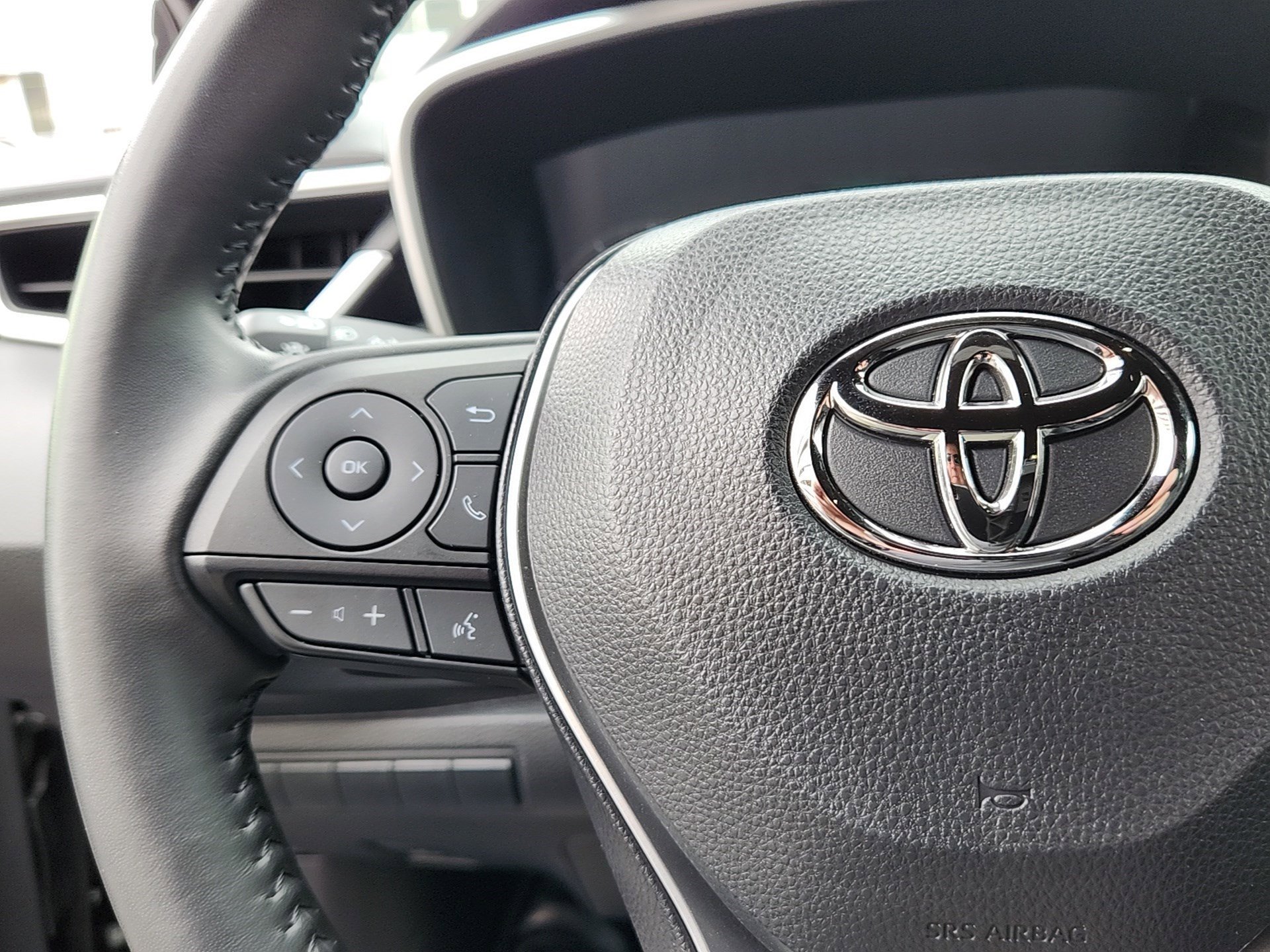 2024 Toyota Corolla Hatchback SE - Photo 19