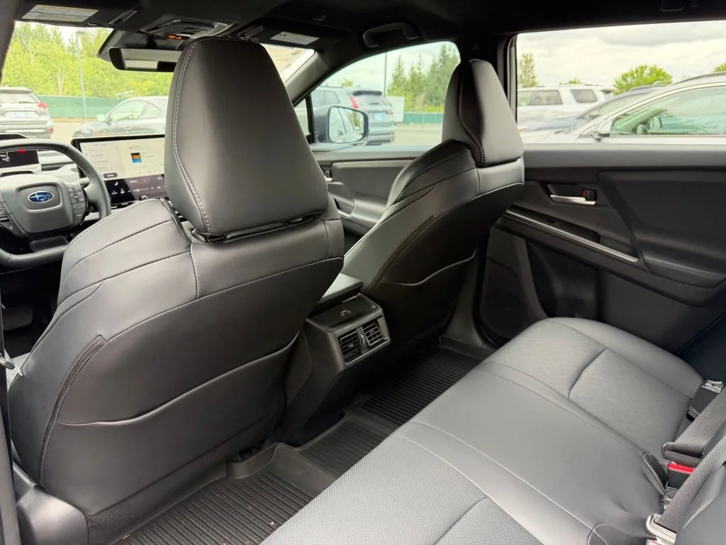 Used 2026 Carbon Subaru Premium image 30