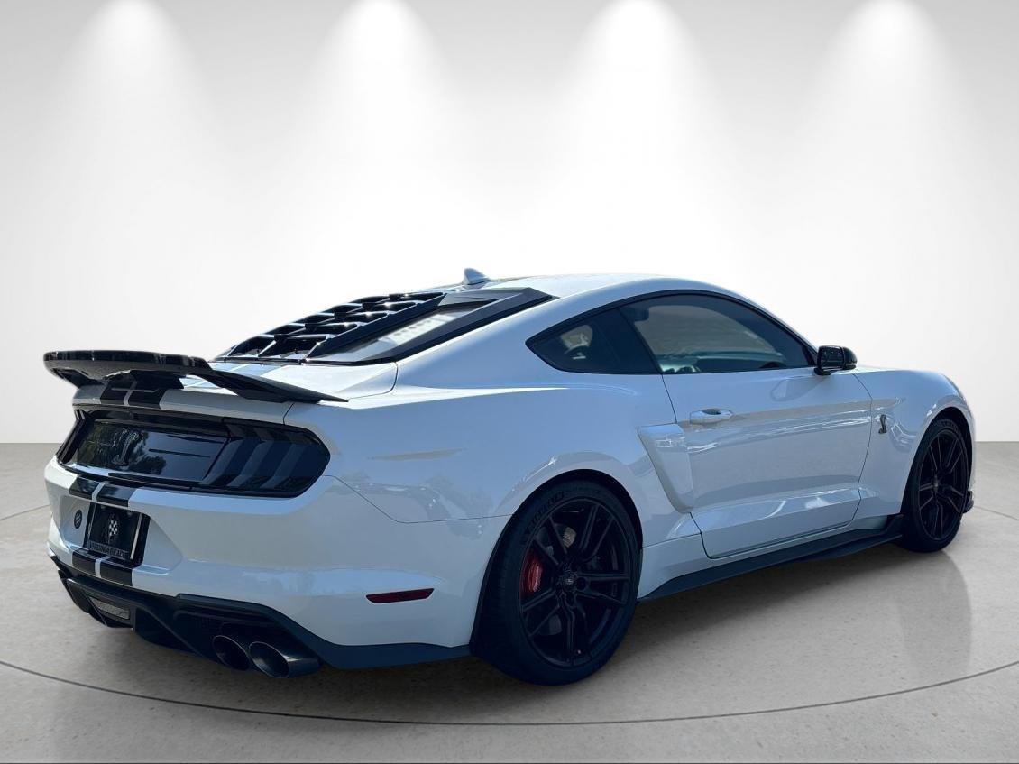 Used 2021 Oxford White Ford Shelby GT500 image 5