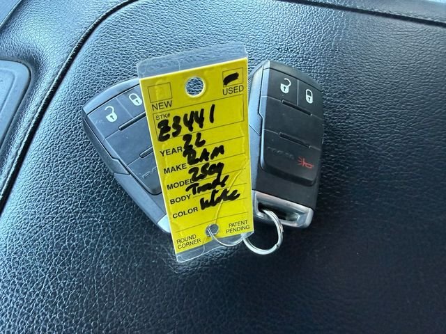 2022 RAM Ram 2500 Pickup Tradesman - Photo 43