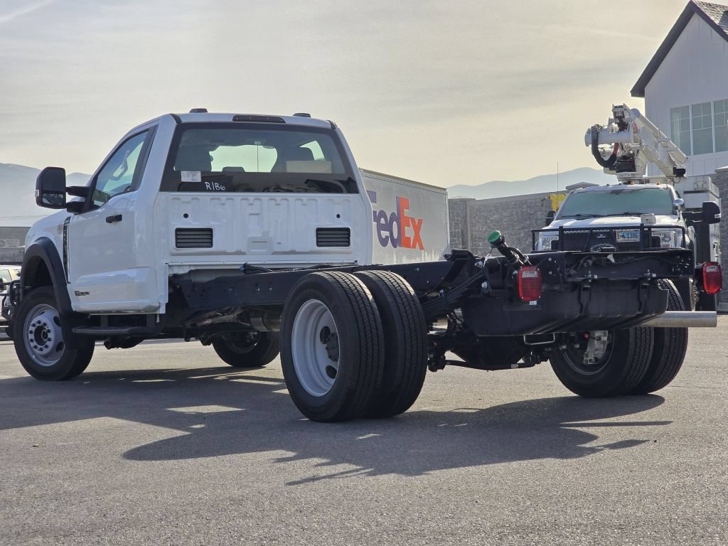 New 2025 Oxford White Ford XL image 19