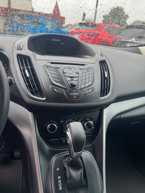 2016 Ford Escape SE - Photo 10