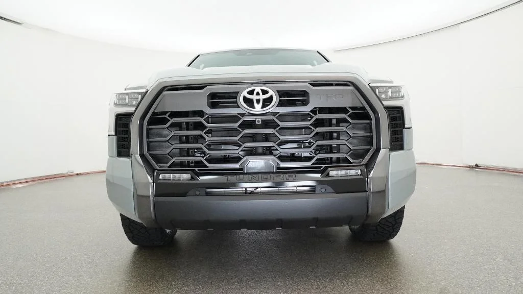 New 2026 Lunar Rock Toyota Platinum image 14
