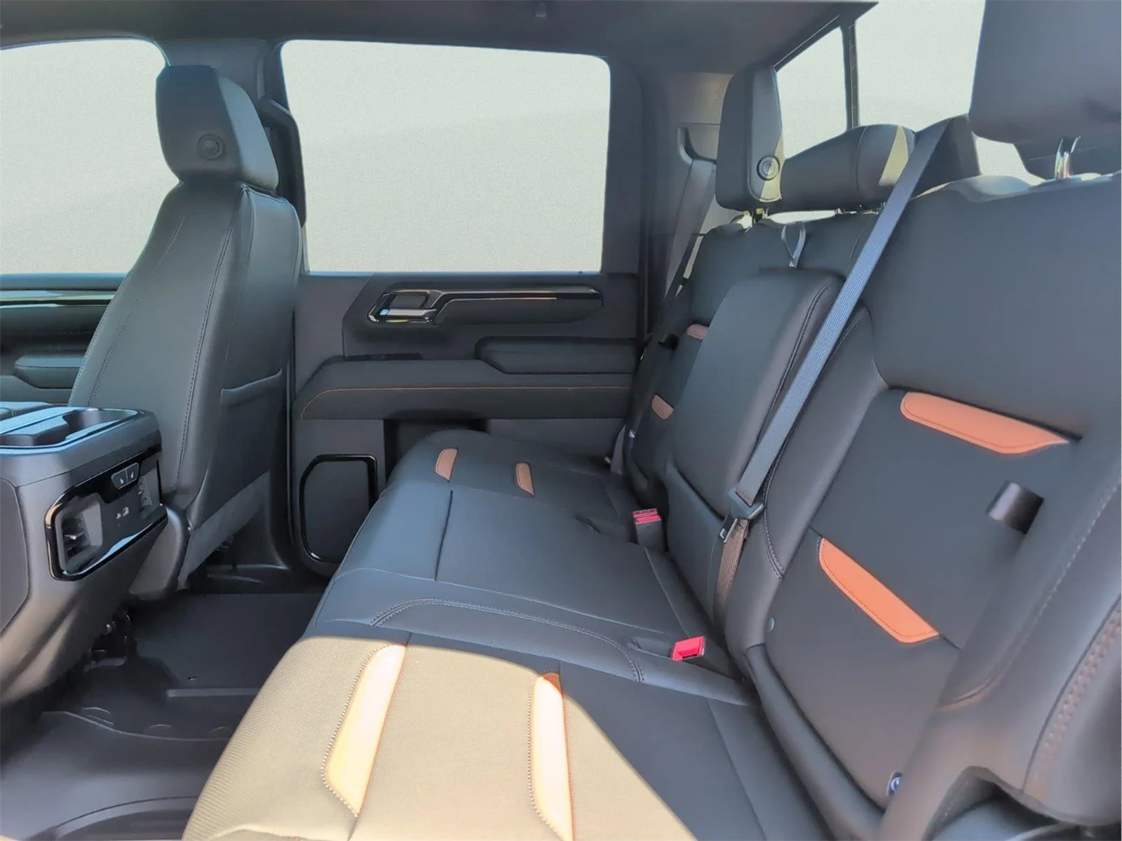 2026 GMC Sierra 2500HD AT4 - Photo 10