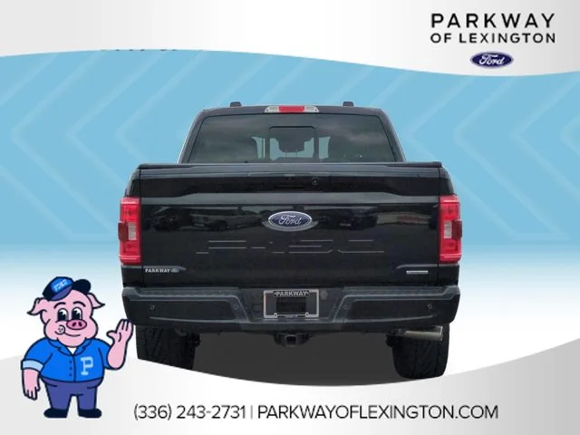 Used 2023 Black Ford XLT image 4