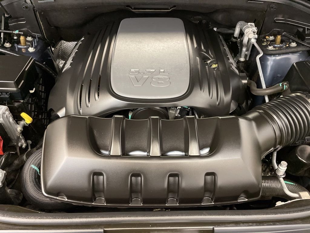 Used 2020 Blue Jeep High Altitude image 32