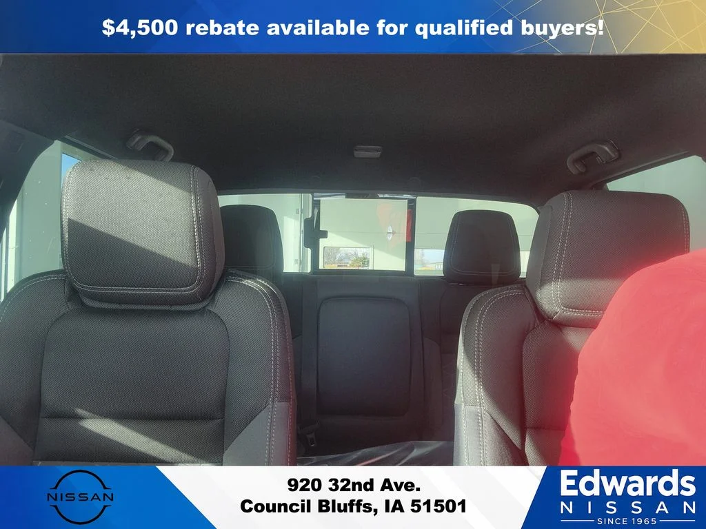 New 2026 Boulder Gray Pearl Nissan Crew Cab SV image 31