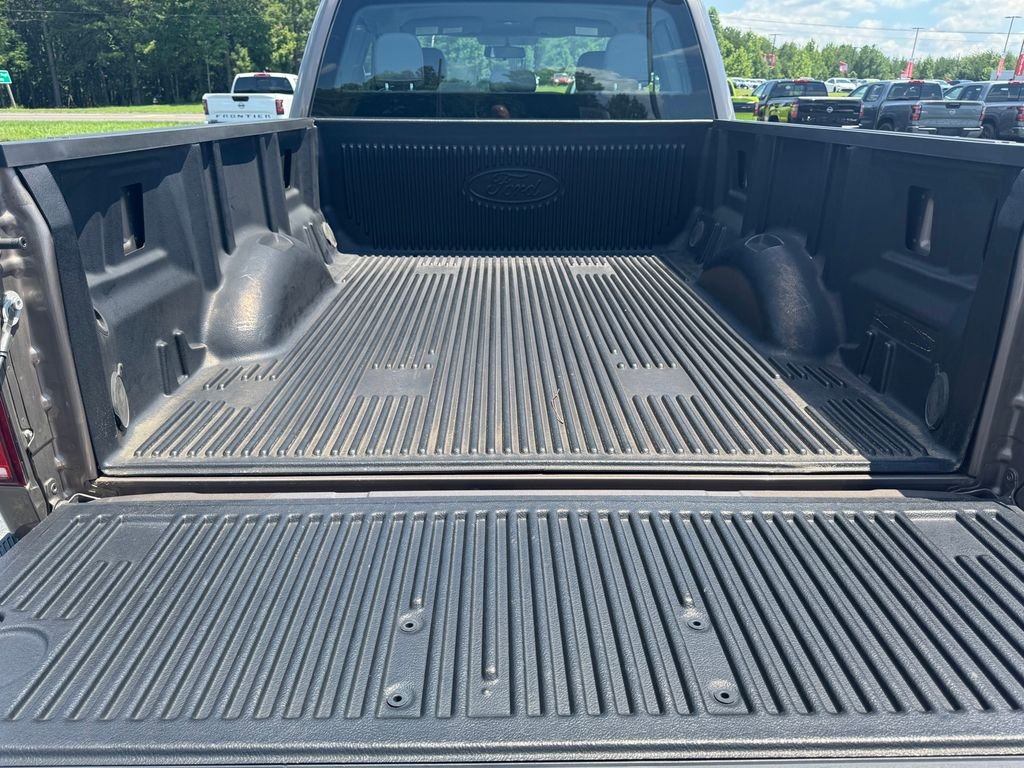 Used 2018 Gray Ford XL image 10