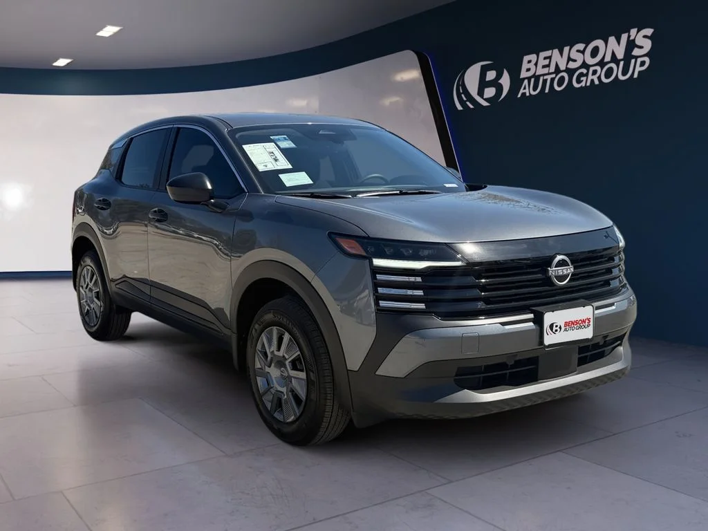 New 2026 Gray Nissan S image 7