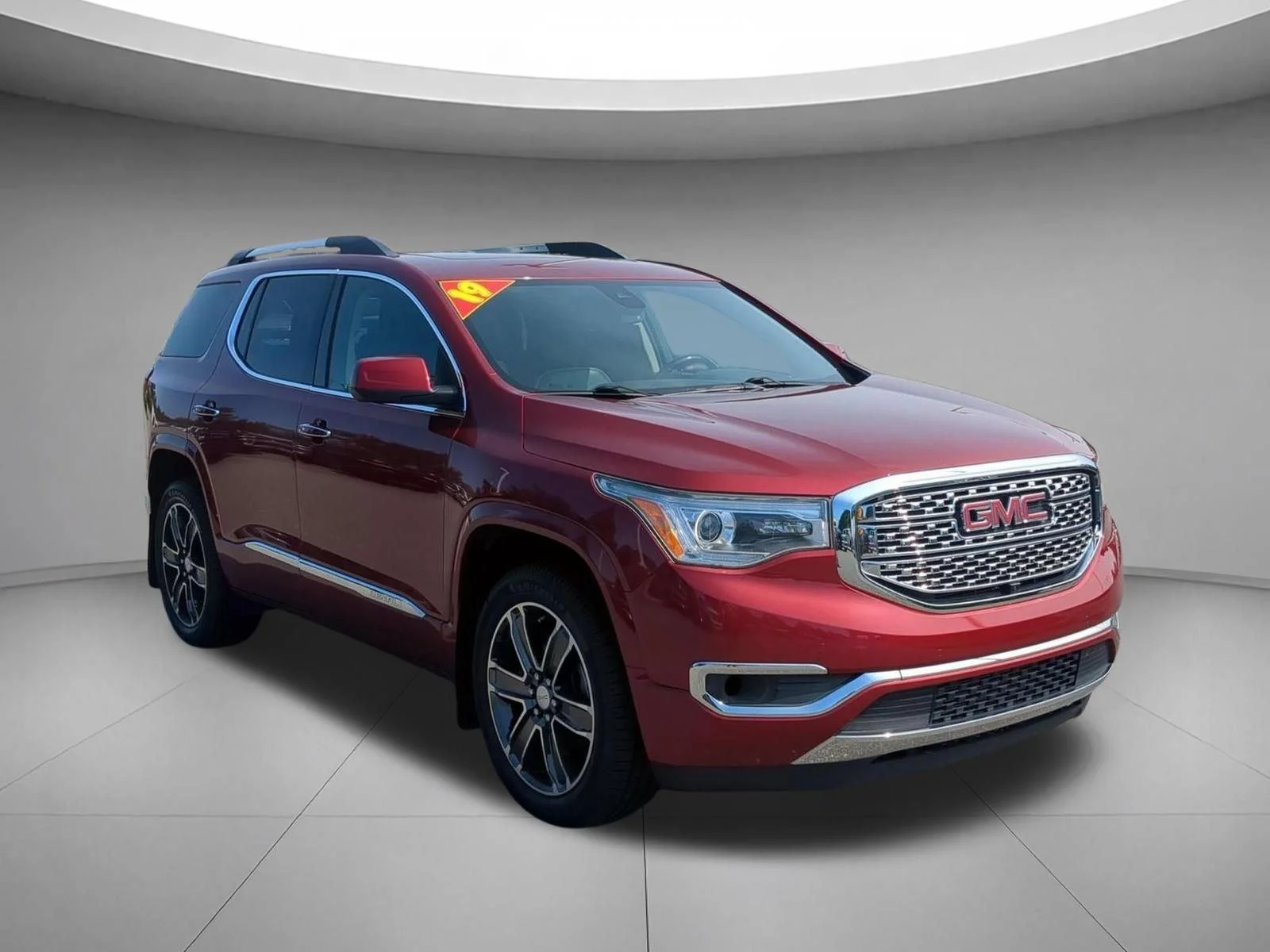 Used 2019 Red Quartz Tintcoat GMC Denali image 7