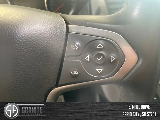 Used 2020 Red Chevrolet LT image 32